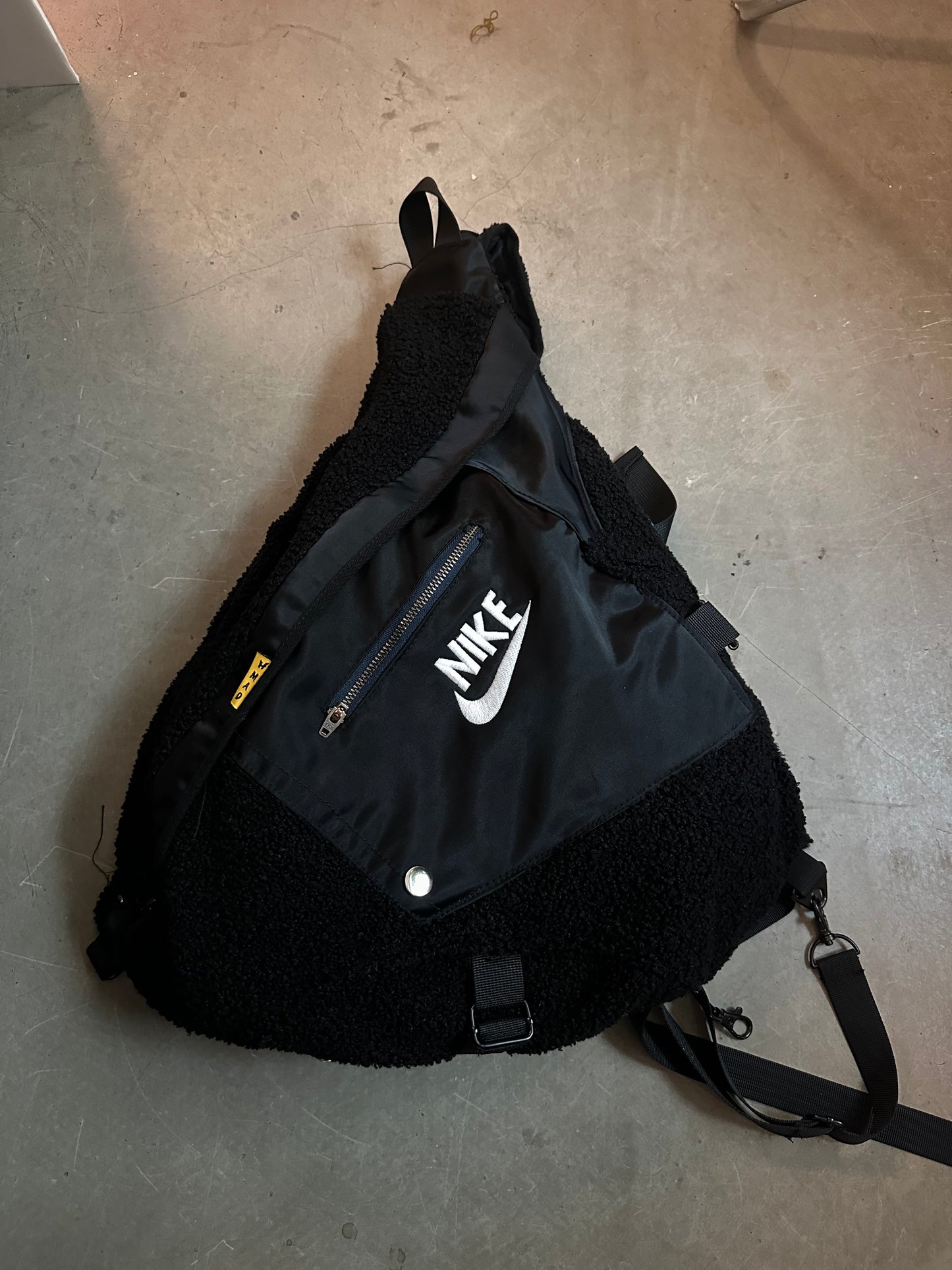 Remake Sling bag