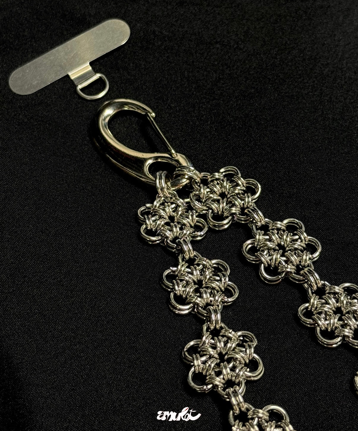 FaFaFa Chain (pre-order)