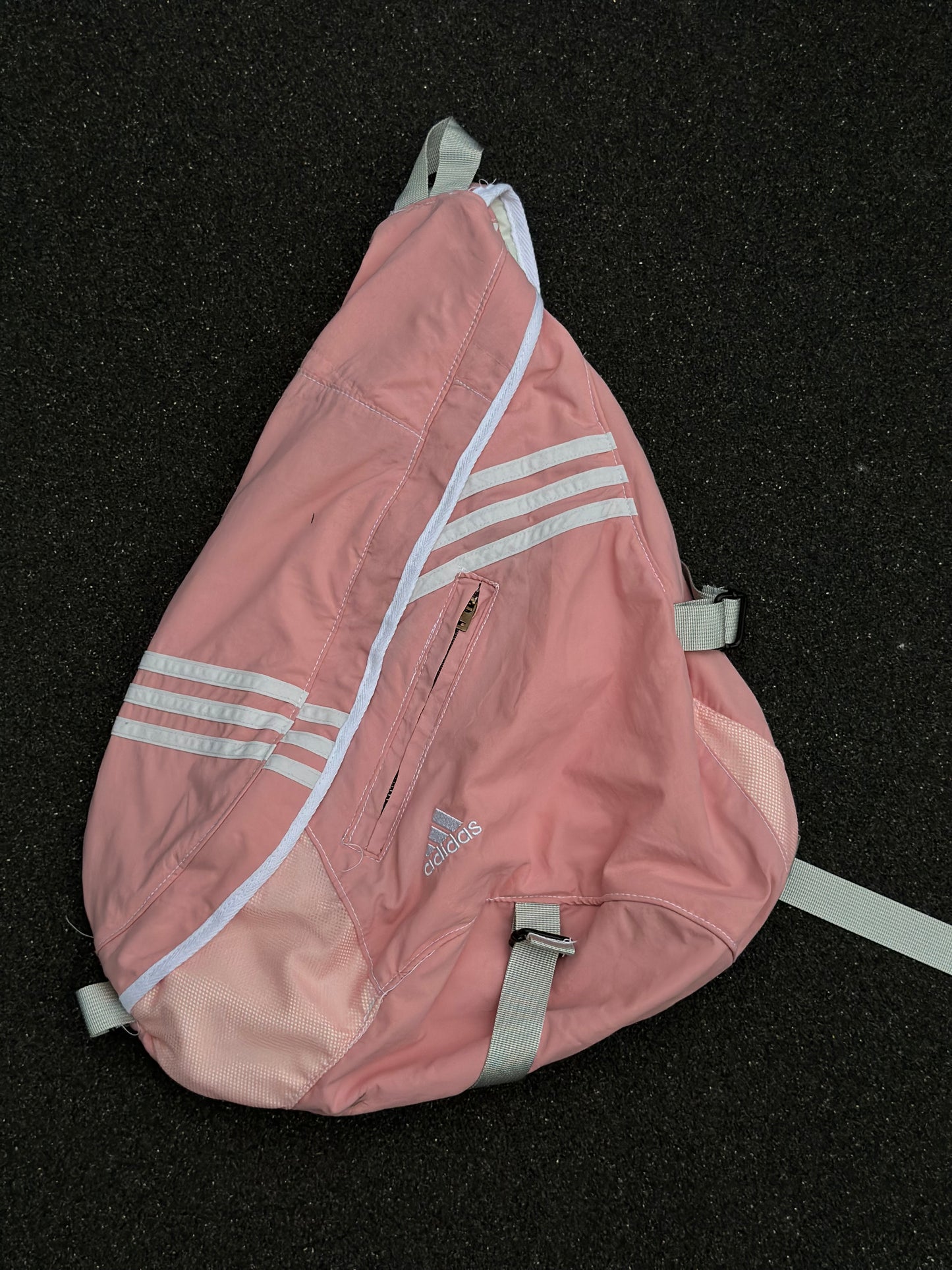 Remake sling bag