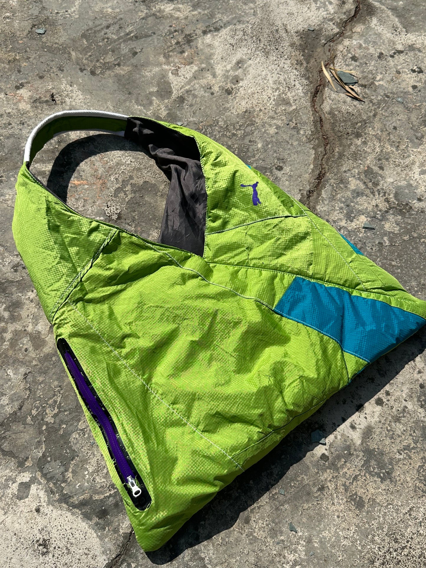 Quilted Triangle bag (PUMA)