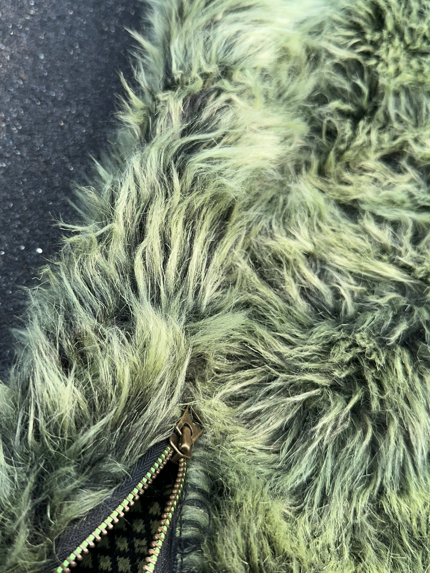 Fluffy Sling Bag(Dirty Green)