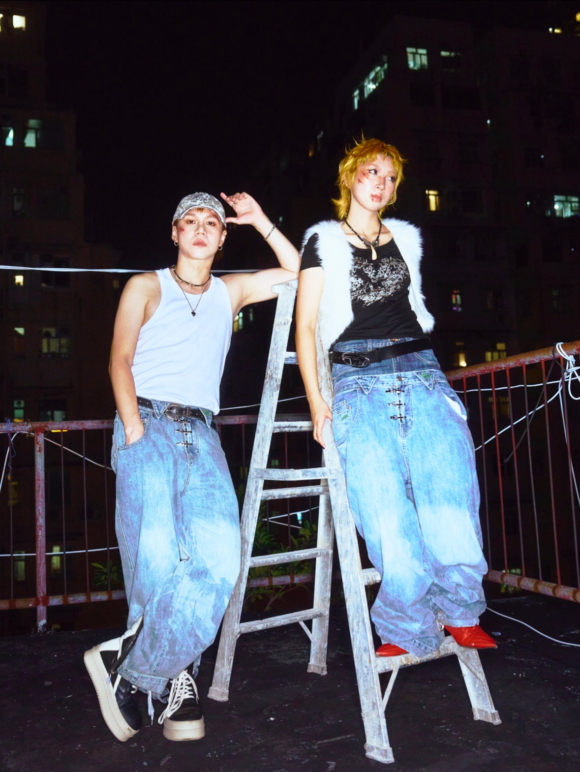 HMAD LOCK IN JEANS