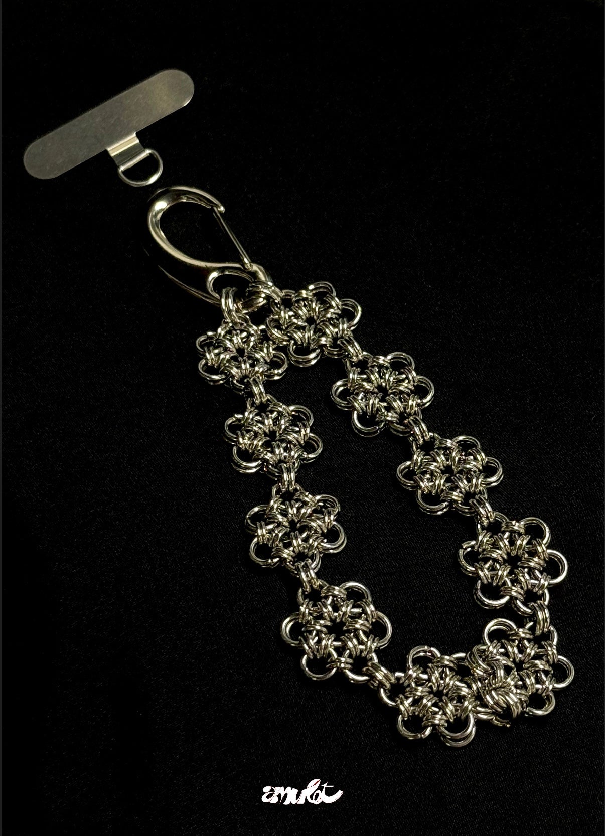 FaFaFa Chain (pre-order)
