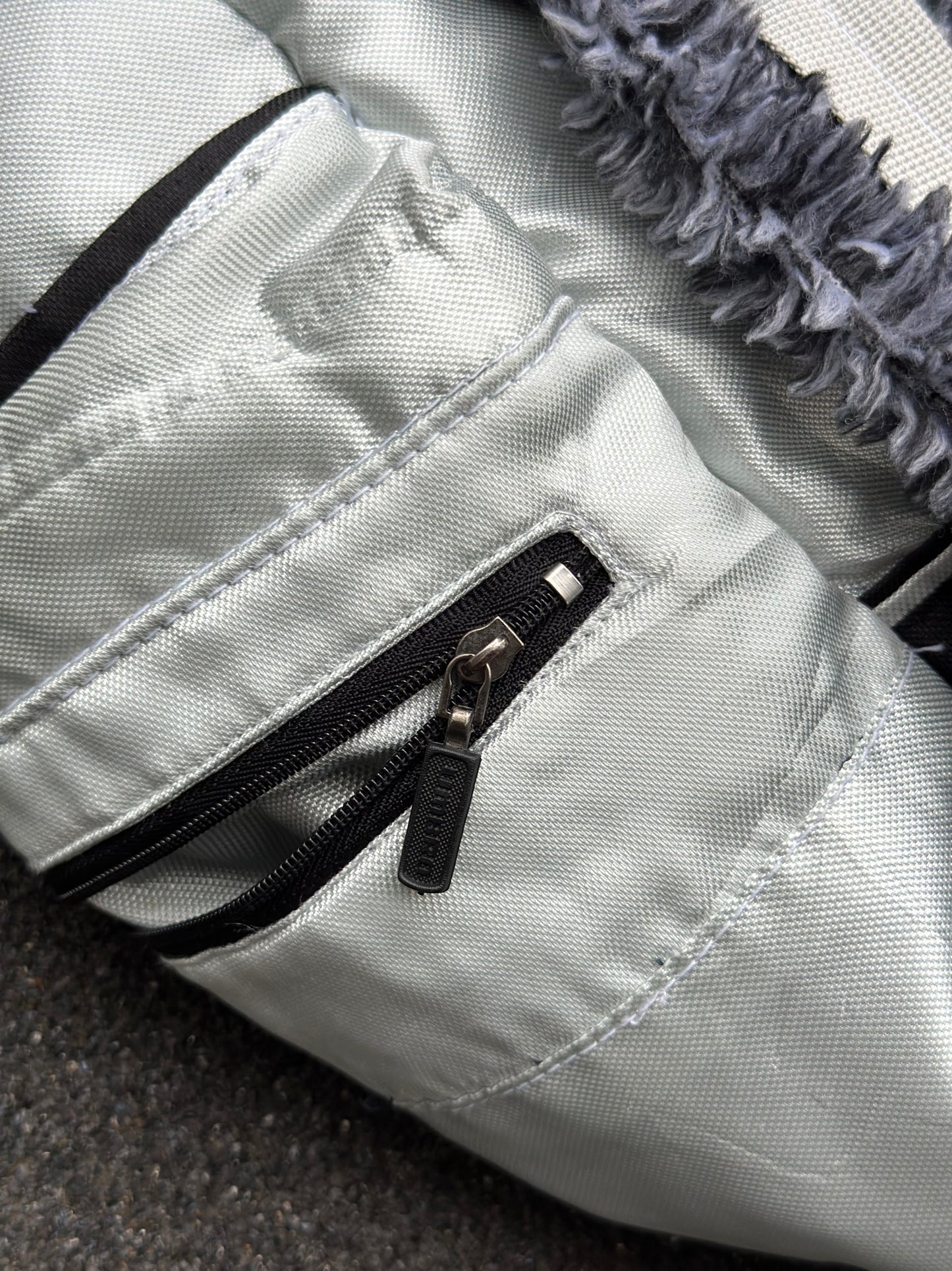 Umbro remake silver backpack