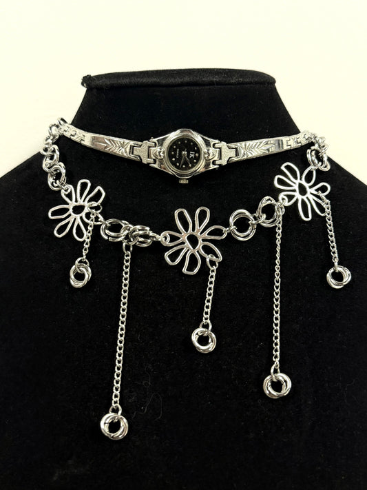 Vintage Watch w/ Daisy & Dotted Necklace