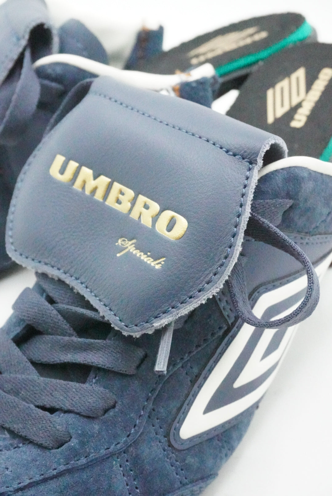 Umbro sneaker heels (blue)