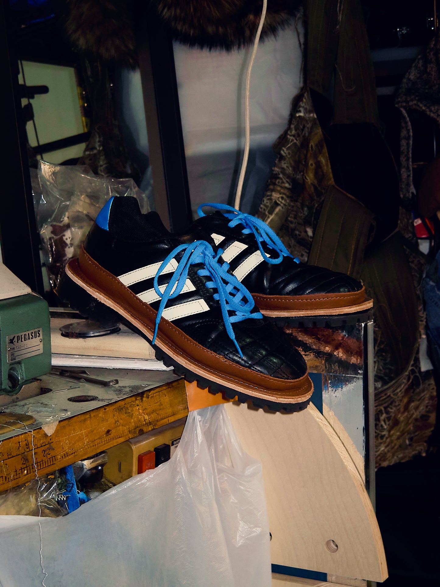 Adidas Inverted Remake shoes