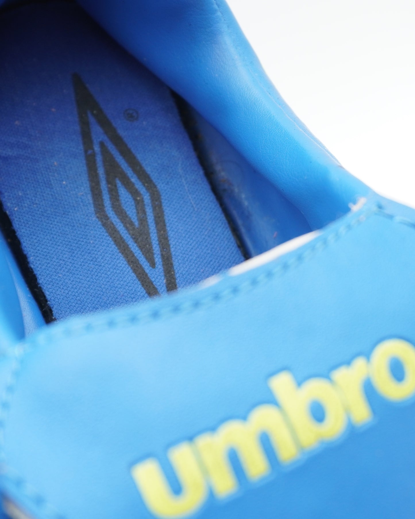 Umbro high heels (blue)